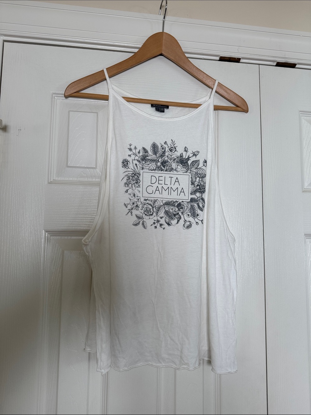MOCO Delta Gamma Floral Graphic Tank Top Large sorority fraternity